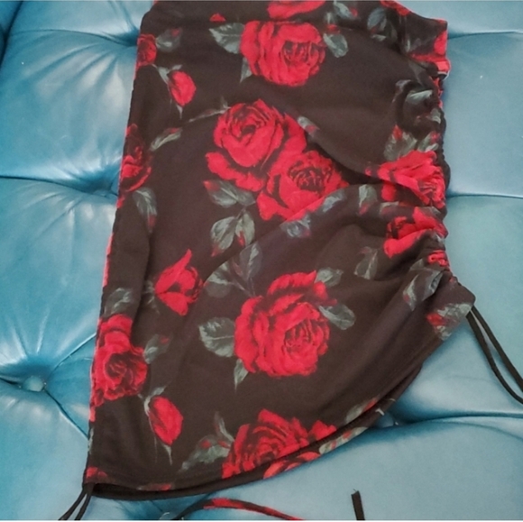Windsor Rose Print Ruched Skirt - Picture 7 of 7